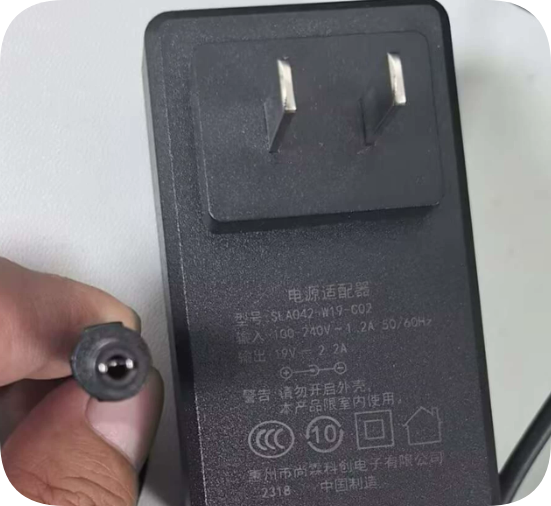 *Brand NEW*Replacement Shanglin Kechuang SLA042-W19-C02 19V2.2A Round Port Power Adapter